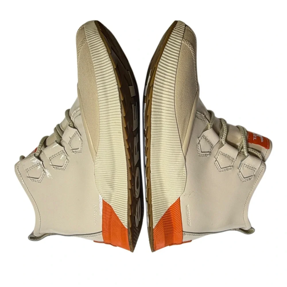 SOREL Out N About III Classic Waterproof Boots Cream Orange Women's 9.5